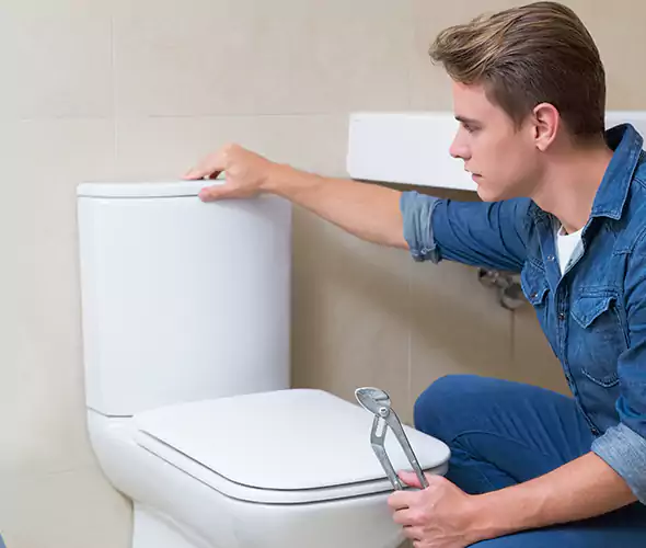 Expert Plumber for Toilet Replacement in Mesquite, TX: Schedule Affordable Toilet Replacement Services with Us